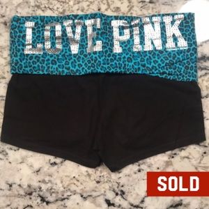 Love Pink - Yoga shorts
